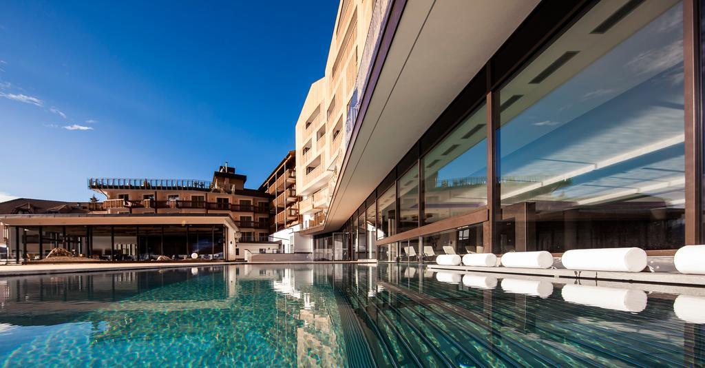 Hotel Cristal オベレッジェン エクステリア 写真